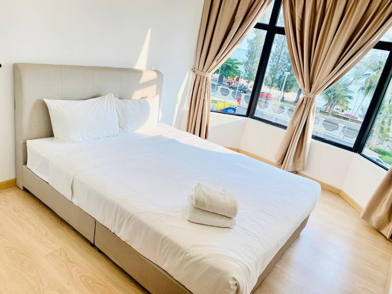 Mutiara Melaka Beach Resort By Glex Tangga Batu 外观 照片
